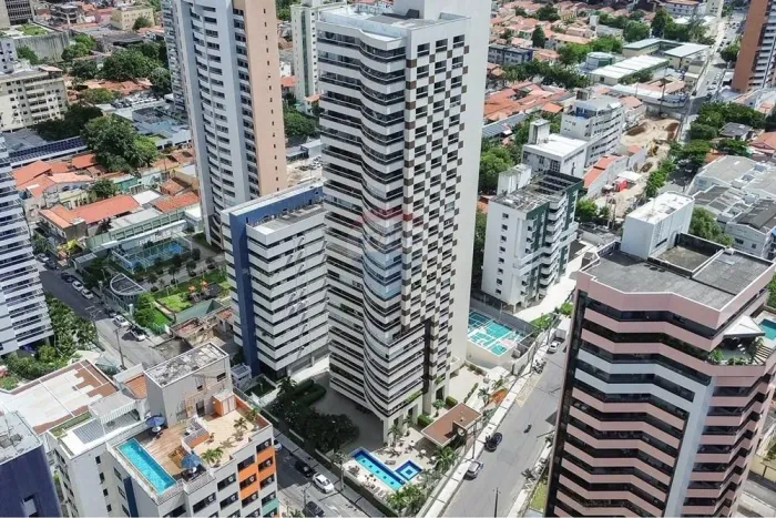 Apartamento Espetacular condomínio Máximo Residence em Meireles.