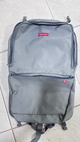 Bolsa maternidade e bolsa para carro