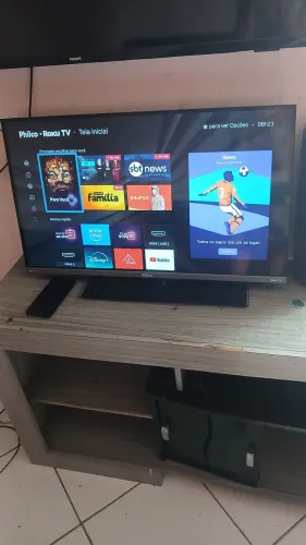 Vendo essa TV. Marca philco roku 32 polegadas valor 600 vendo ate 500