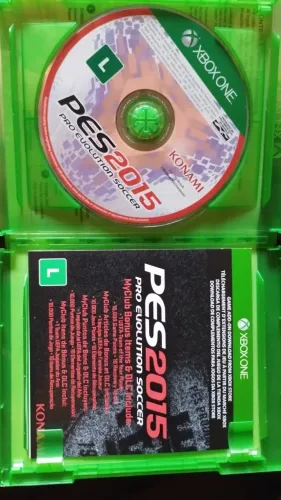 Pes 2015 xbox One , novinho 100 reais 