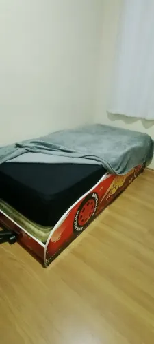Cama carro