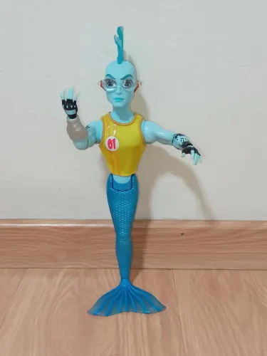 Boneco Monsters High original Finnegan wake