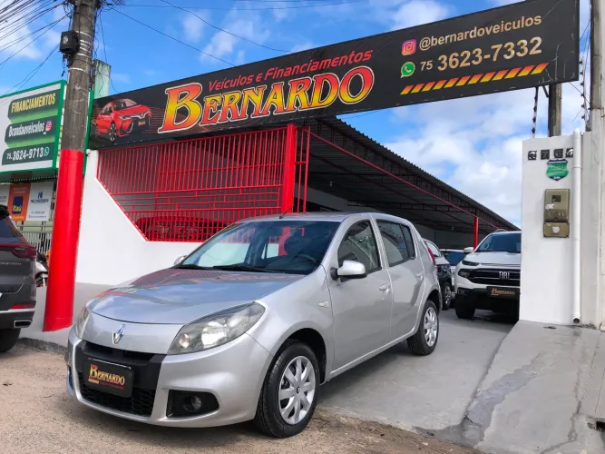 Renault Sandero Expression Hi-flex 1.6 8V 5P 2014