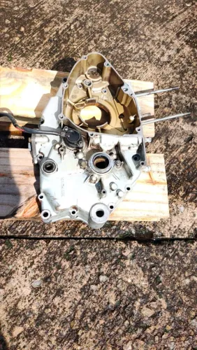 Bloco de motor suzuki yes 125 cc