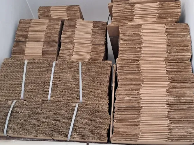 caixa de papelão para embalagem 255 unidades em 3 tamanhos, confira