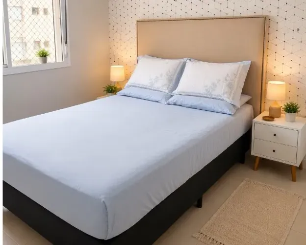 Cama de Casal Ortobom + Cabeceira Estofada
