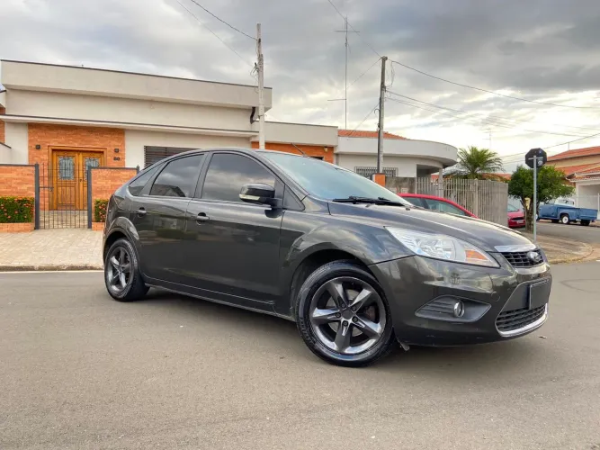 Ford Focus 2.0 16v/se/se Plus Flex 5P Aut. 2012