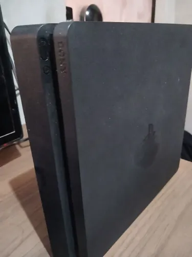 Ps4 slim