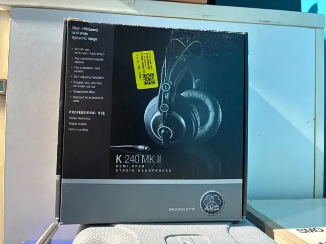 Fone AKG K 240 MK II