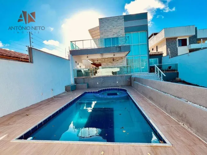 Casa Duplex com 4 quartos à venda, 250 m² por R$ 950.000 - Sapiranga - Fortaleza/CE