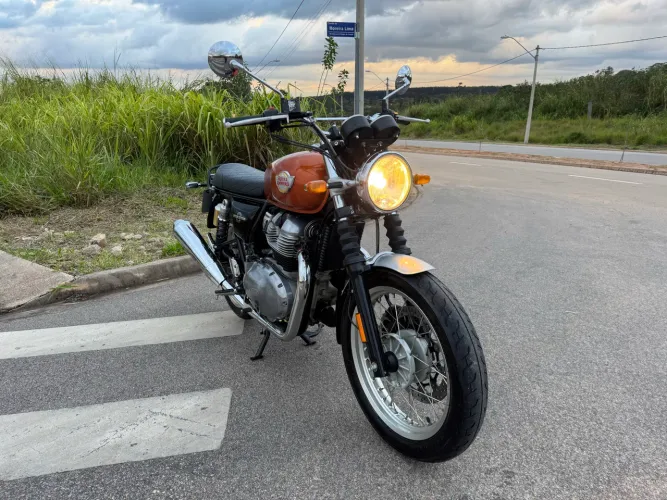 PRA VENDA ROYAL ENFIELD INTERCEPTOR 650