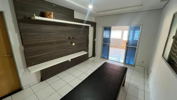 Imóvel para aluguel - 165 m² - 3 quartos - Novo Mundo - Várzea Grande - MT
