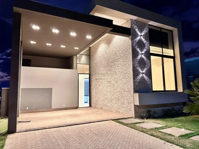 Condomínio Villa Jardim, Térrea para venda com 283m² com 3 quartos em - Cuiabá - MT