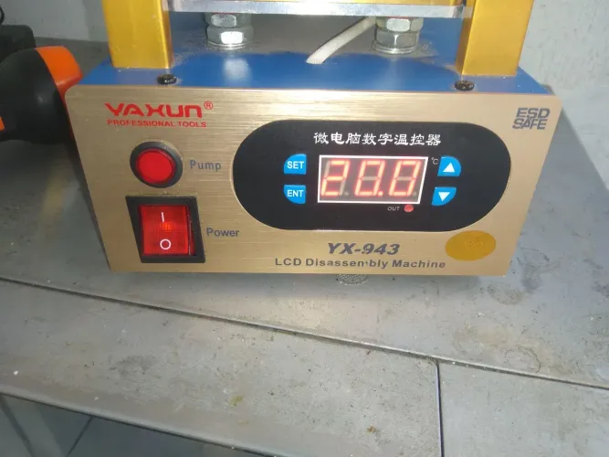 Máquina de consertar celular 