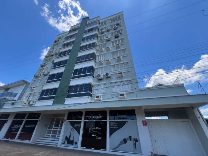Apartamento com 1 dormitório para alugar, 60 m² por R$ 1.911,00/mês - Centro - Estância Ve