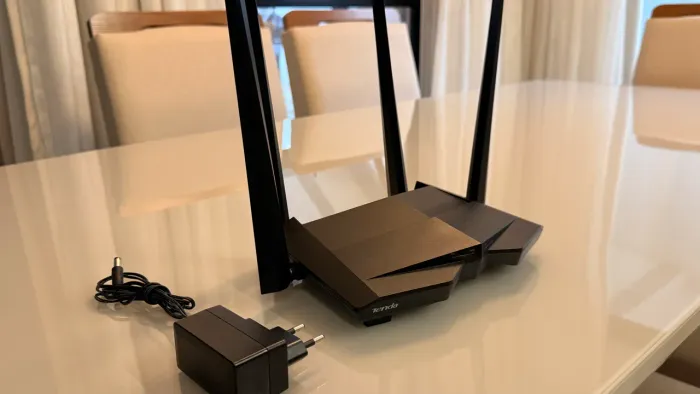 Roteador Tenda AC10 Gigabit Dual Band AC1200 MU-MIMO