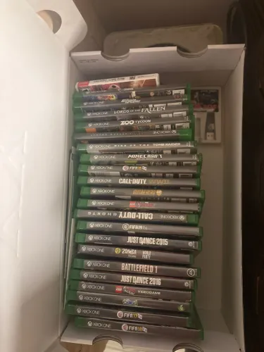 Xbox one ( modelo 500 gb ( fat / tradicional ), Caixa Original + Manuais + Kinect