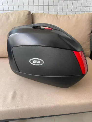 Par de Baú Givi monokey v35