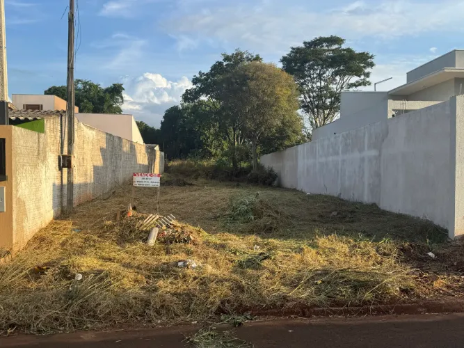 VENDE-SE TERRENO - JARDIM VILA VITÓRIA