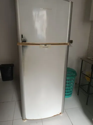 Geladeira Brastemp frost freezer- 400,00