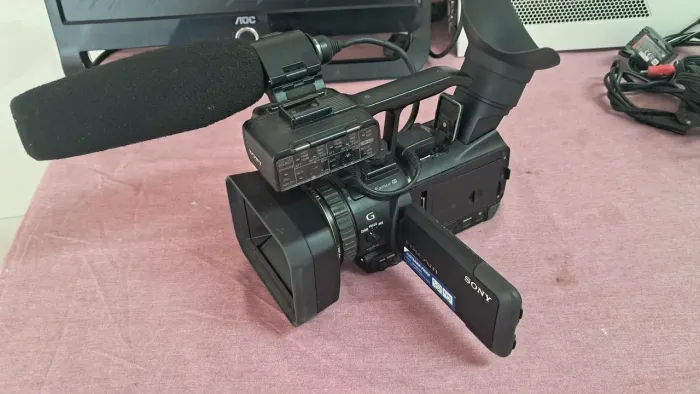 Filmadora profissional Sony NX70