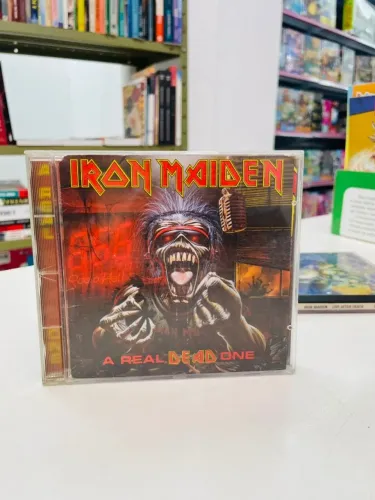 CD IRON MAIDEN A REAL DEAD ONE - ( AO VIVO )