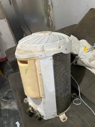 Vendo condensadora de ar condicionado 18000 Btu