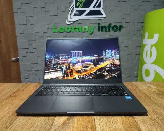 Notebook Samsung Galaxy Book 2 | Core i3 12°geração | SSD 256GB | Super Novo Com Garantia