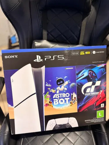 PS5 slim NOVO + Gram Turismo 7 + Astro Bot