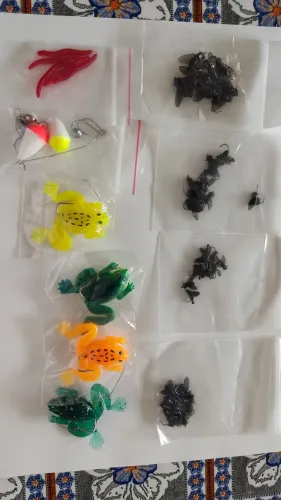 Kit iscas falsas para pesca completo 