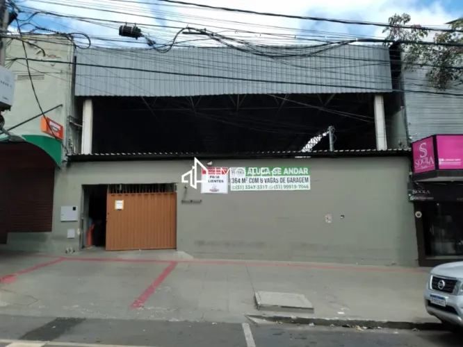 Galpão Comercial para Aluguel com 768 m² no Bairro Cruzeiro, em Belo Horizonte