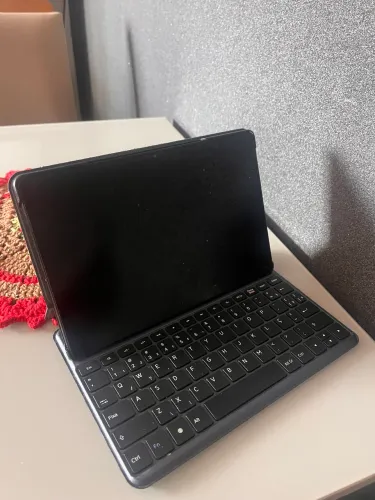 Tablet positivo - ótimo estado