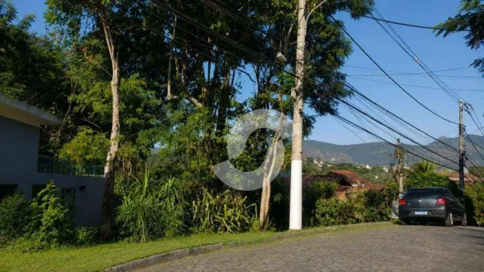 Terreno à venda, 533 m² por R$ 1.270.000,00 - Itaipu - Niterói/RJ