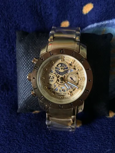 Relógio blvgari dourado