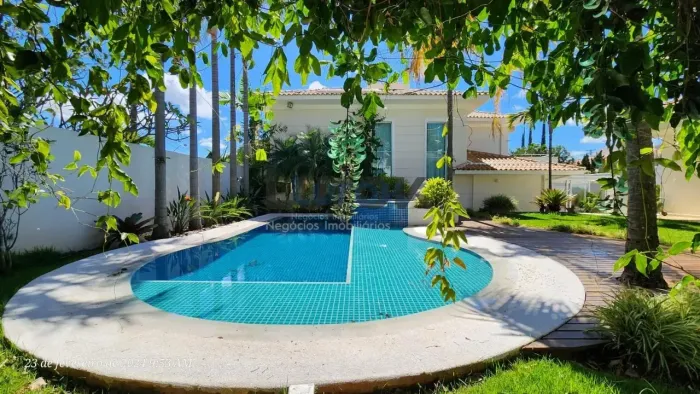 casa à venda 4 Quartos, 4 Suites, 4 Vagas, 750M², Condominio Morada das Nascentes, Valinho