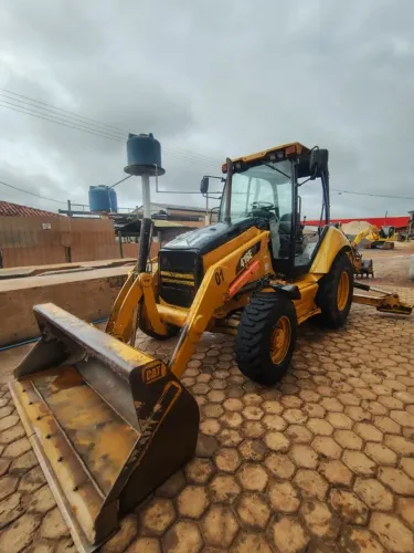 Retro Escavadeira Caterpillar 416e Ano 2014 Traçada 4x4 em otimo estado
