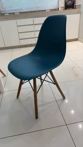 Cadeira Eiffel 