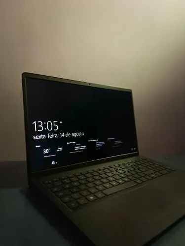 DELL INSPIRON 15 - I7 - 13° - 16Gb RAM - 500GB SSD - LINUX