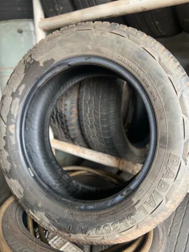 ? Pneu R16 205/60 - Usado (Bom estado)