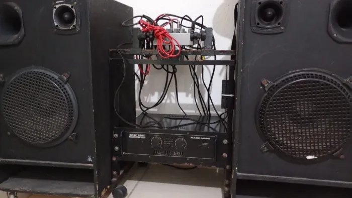 SOM ALTO FALANTE DE 550w 