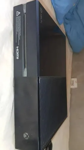 Vendo Xbox one 2 controles
