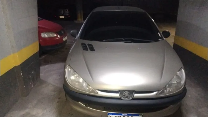 Peugeot 206 Sensation 1.4 Flex 8V 3P 2008