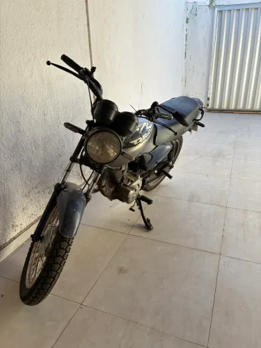 Cg Honda de leilão