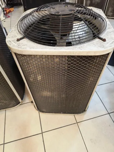 Vendo ar condicionado cassete 48 BTUs 