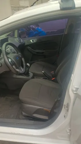 Ford Fiesta 1.6 16V Flex Mec. 5P 2016