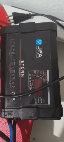 Vendo fonte JFA 70a zera.
