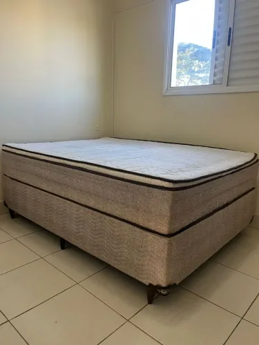 Cama box e colchão Ortobom