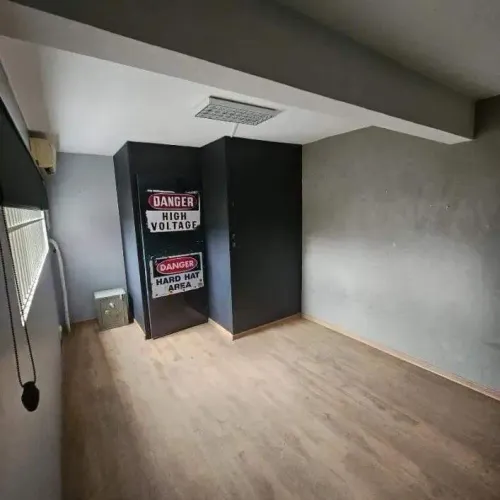 Loja/Ponto Comercial e 1 banheiro para Alugar, 90 m², bairro Ouro Preto - BH