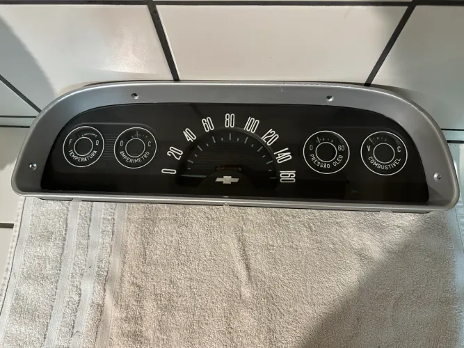 Painel Restaurado Chevrolet C-14, C-15 , C-65 ou Veraneio ano 1964, 1965 e 1966.