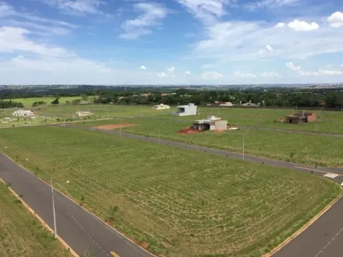 Terreno Damha Fit Piguá 1 por R$ 95.000 Opções de 200m² e 252m²